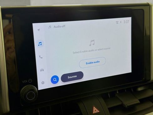 Used 2023 Toyota RAV4 XLE AWD/4WD image 16