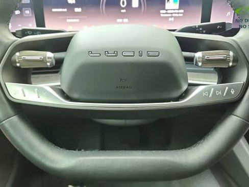 Used 2024 Lucid Air Pure RWD image 41
