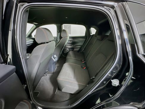 Used 2025 Honda HR-V Sport image 26