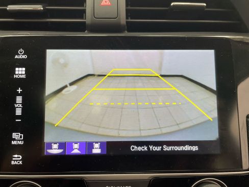 Used 2017 Honda Civic EX image 4