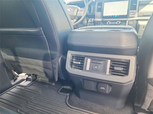 Used 2024 Ford F250 Lariat w/ Tremor Off-Road Package image 29