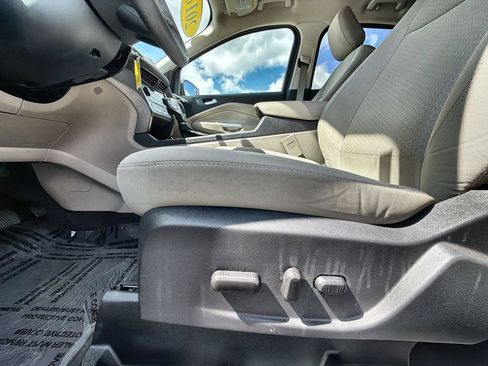 Used 2018 Ford Escape SE AWD/4WD image 14