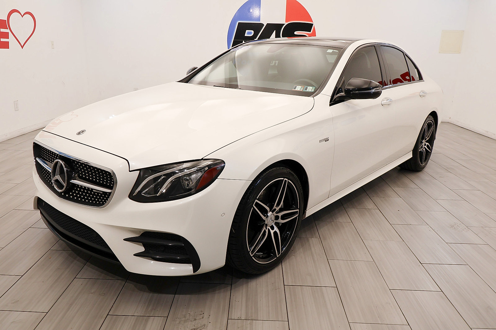 Used 2018 Mercedes-Benz E 43 AMG 4MATIC Sedan image 1