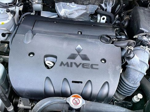 Used 2024 Mitsubishi Outlander Sport AWD image 31