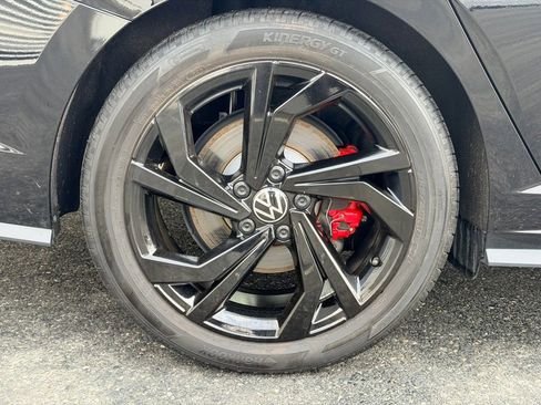 Used 2024 Volkswagen Jetta GLI Autobahn w/ GLI Black Package image 26