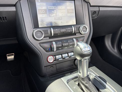 Certified 2018 Ford Mustang GT Premium w/ Black Accent Package RWD image 28