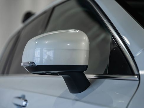 Used 2017 Volvo XC90 T8 Inscription w/ Luxury Package image 15