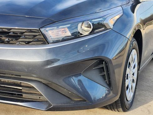Used 2024 Kia Forte LX FWD image 9