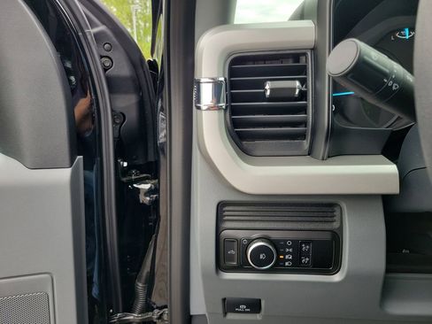 New 2026 Ford F250 4x4 SuperCab Super Duty image 22