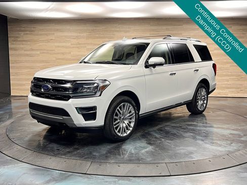 Used 2024 Ford Expedition Limited w/ Excursion Package AWD/4WD image 5