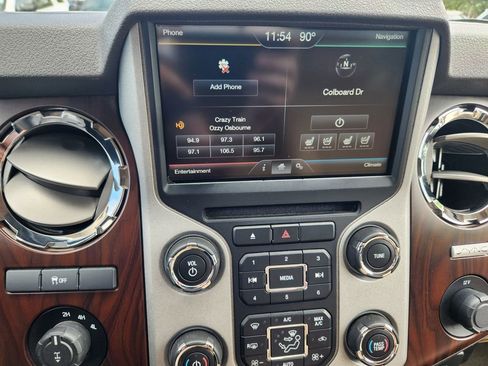Used 2016 Ford F250 Lariat w/ Chrome Package AWD/4WD image 16