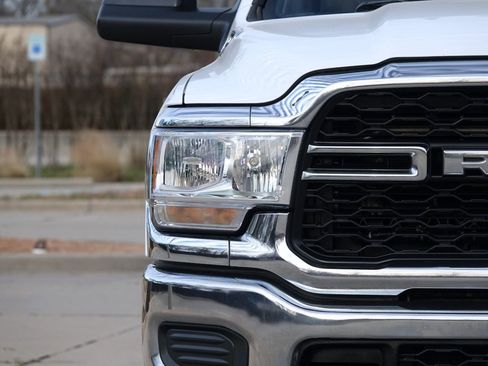 Used 2021 RAM 3500 Tradesman image 5