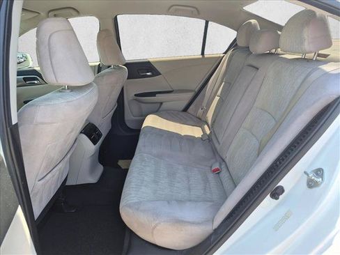 Used 2014 Honda Accord Plug-In Sedan image 16