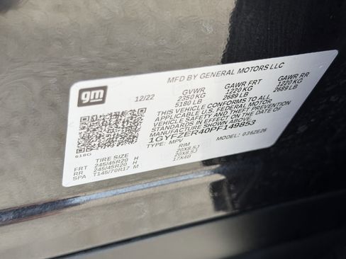 Certified 2023 Cadillac XT4 Sport w/ LPO, Onyx Lite Package image 35