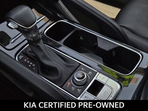 Certified 2024 Kia Telluride S w/ S Sunroof Package AWD/4WD image 25