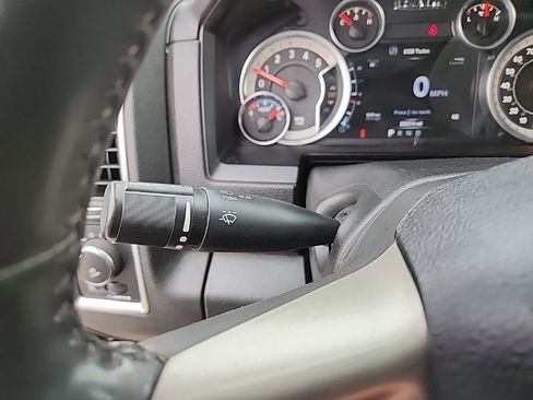 Used 2015 RAM 2500 Laramie w/ Convenience Group AWD/4WD image 13