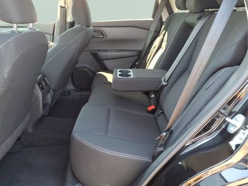 Used 2024 Nissan Rogue S AWD/4WD image 20