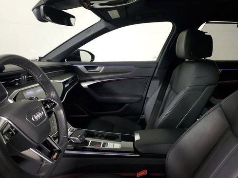Used 2022 Audi RS 6 AWD/4WD image 21