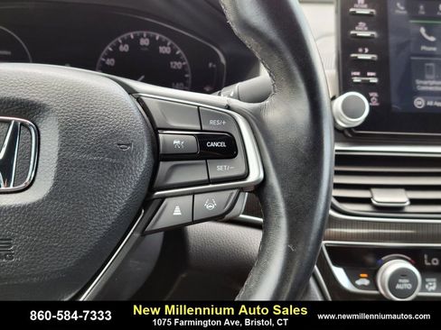 Used 2022 Honda Accord Sport image 29