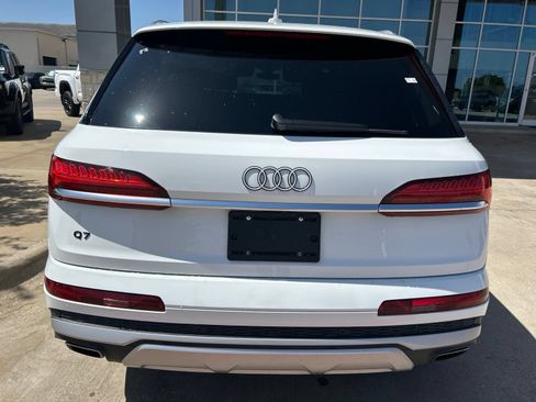 Used 2025 Audi Q7 3.0T Premium Plus AWD/4WD image 11