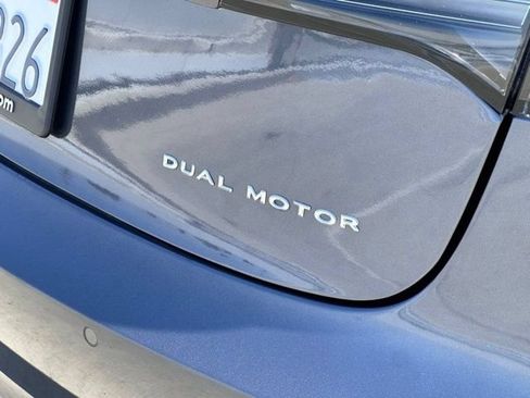 Used 2022 Tesla Model 3 Long Range AWD/4WD image 25