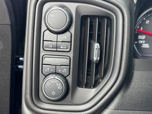 Used 2021 Chevrolet Silverado 1500 Custom image 16