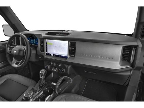 New 2025 Ford Bronco Outer Banks w/ Black Appearance Package image 39