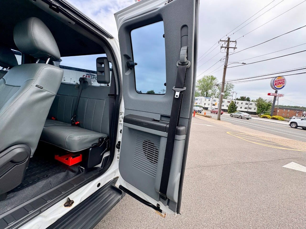 Used 2016 Ford F250 XL w/ Power Equipment Group AWD/4WD image 22