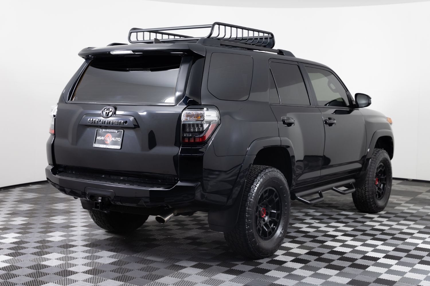 Used 2021 Toyota 4Runner Trail Special Edition AWD/4WD image 6
