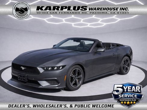 Used 2024 Ford Mustang Convertible RWD image 1