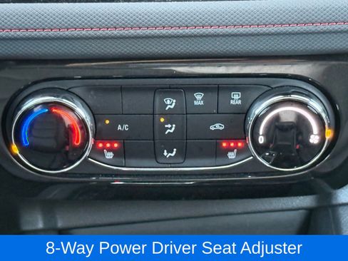 Used 2024 Chevrolet TrailBlazer RS AWD/4WD image 25