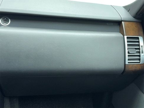 Used 2021 Land Rover Range Rover Westminster Edition image 20