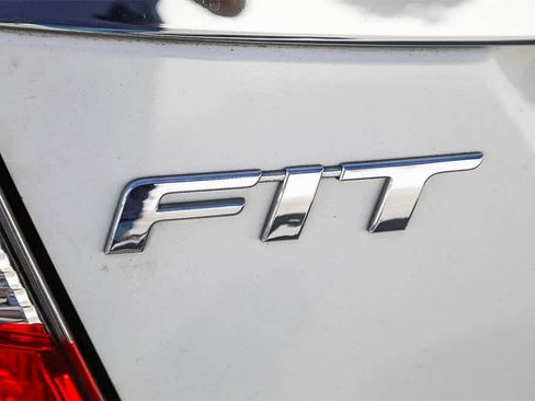 Used 2019 Honda Fit EX image 11