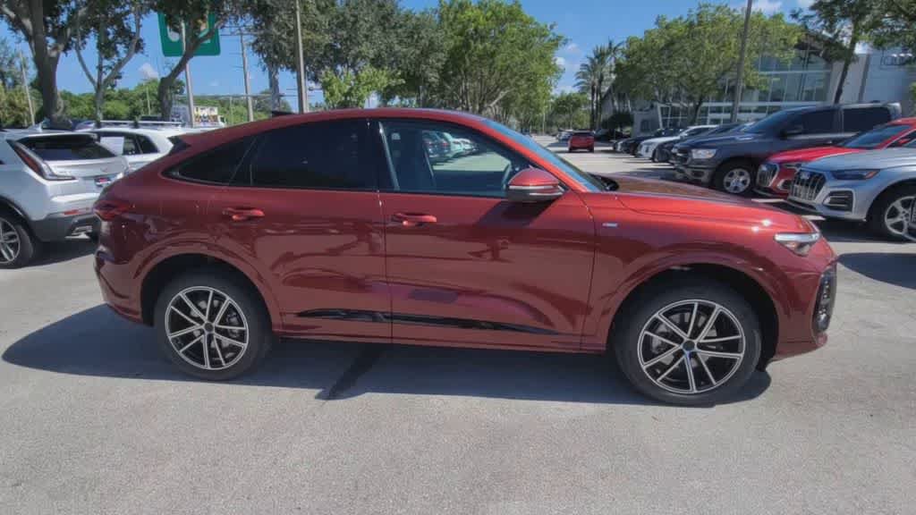 New 2026 Audi Q5 Premium Plus AWD/4WD image 2