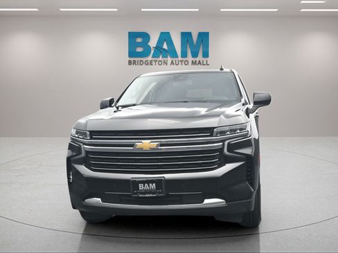 Used 2024 Chevrolet Tahoe LT AWD/4WD image 2