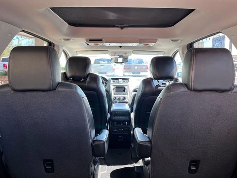 Used 2014 GMC Acadia Denali image 22