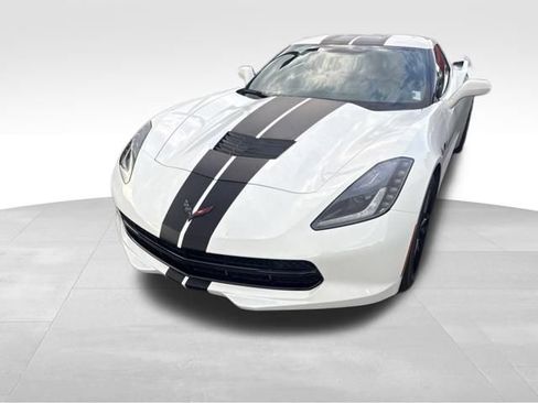 Used 2019 Chevrolet Corvette Stingray Coupe RWD image 8