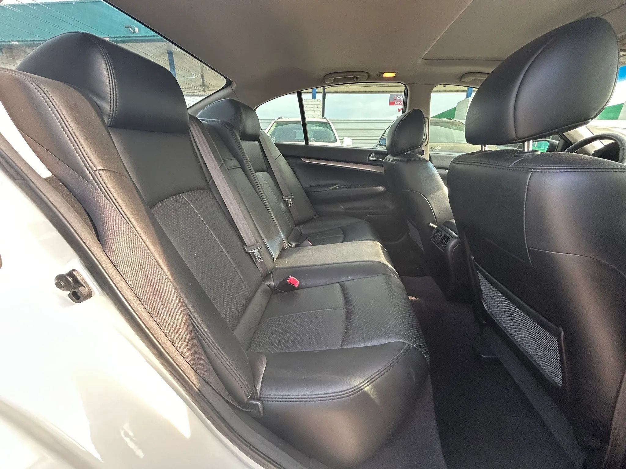 Used 2011 INFINITI G37 Journey w/ Premium Pkg RWD image 17