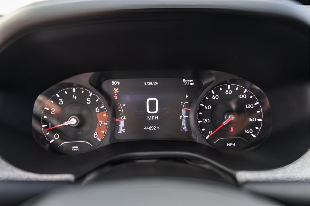 Used 2025 Jeep Compass Sport AWD/4WD image 13