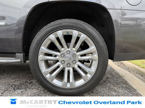 Used 2016 GMC Yukon SLT w/ Premium Edition AWD/4WD image 5