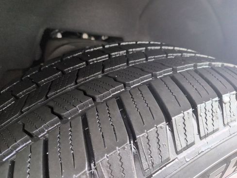 Used 2020 Chevrolet Tahoe Premier image 28