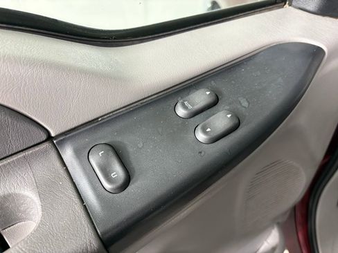 Used 2000 Ford F250 4x4 SuperCab Super Duty image 13