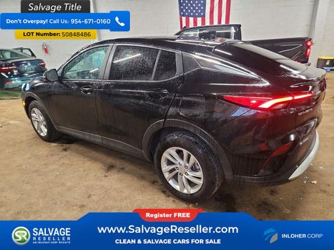 Used 2025 Buick Envista Preferred w/ Convenience I Package FWD image 3