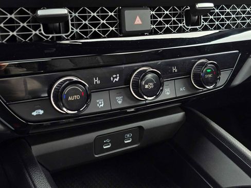 Used 2024 Honda Accord Sport image 29