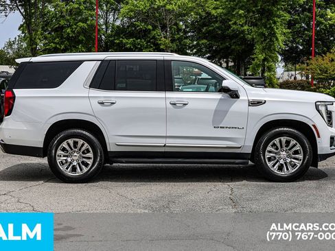Used 2025 GMC Yukon Denali AWD/4WD image 10