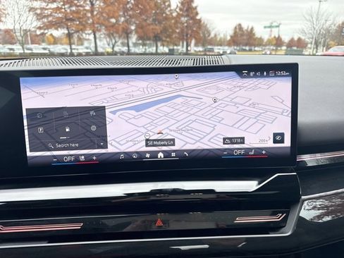 Certified 2024 BMW 530i xDrive w/ Convenience Package image 15