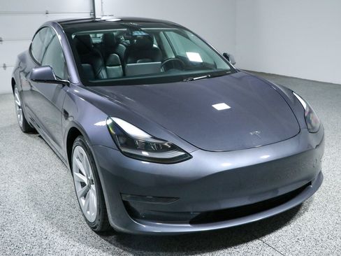 Used 2023 Tesla Model 3 Long Range AWD/4WD image 5
