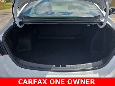 Used 2024 Chevrolet Malibu LT image 10