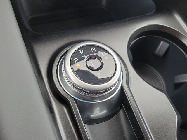 New 2026 Ford Explorer Active RWD image 32