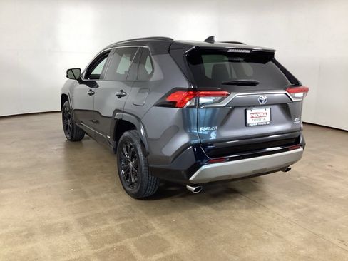 Used 2023 Toyota RAV4 XSE AWD/4WD image 7